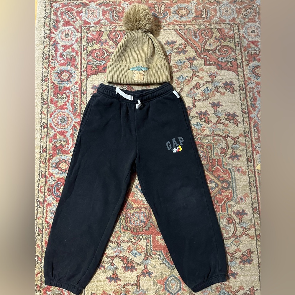 GAP x Disney Kids Mickey Bundle Sweatpants Size 6-7 + Winter Beanie Grogu Size L